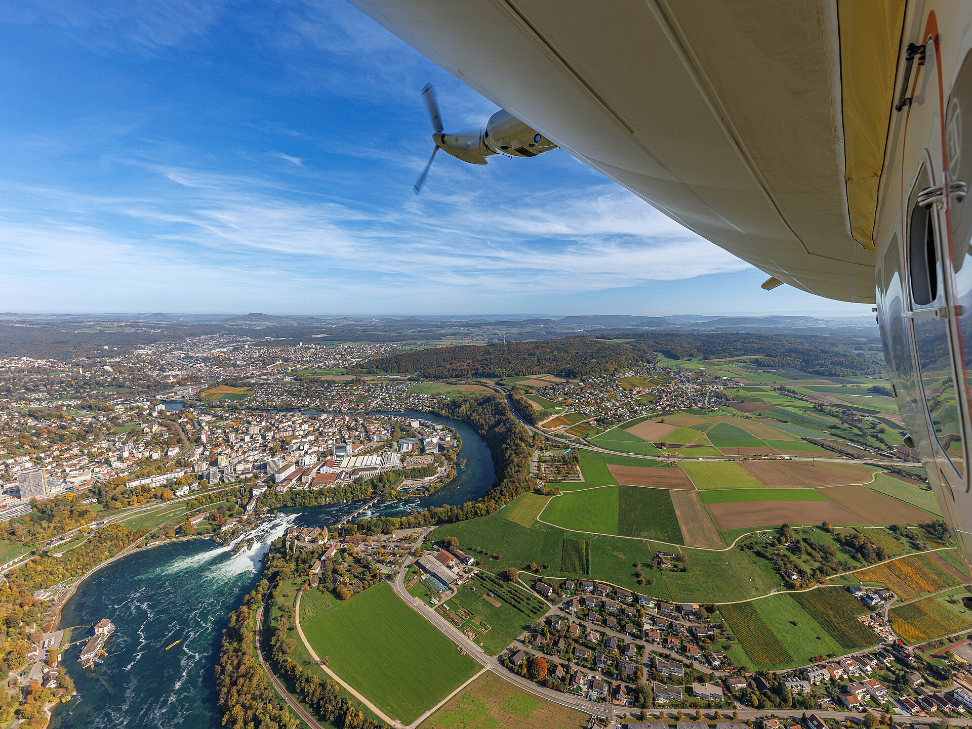 Flug über Rheinfall