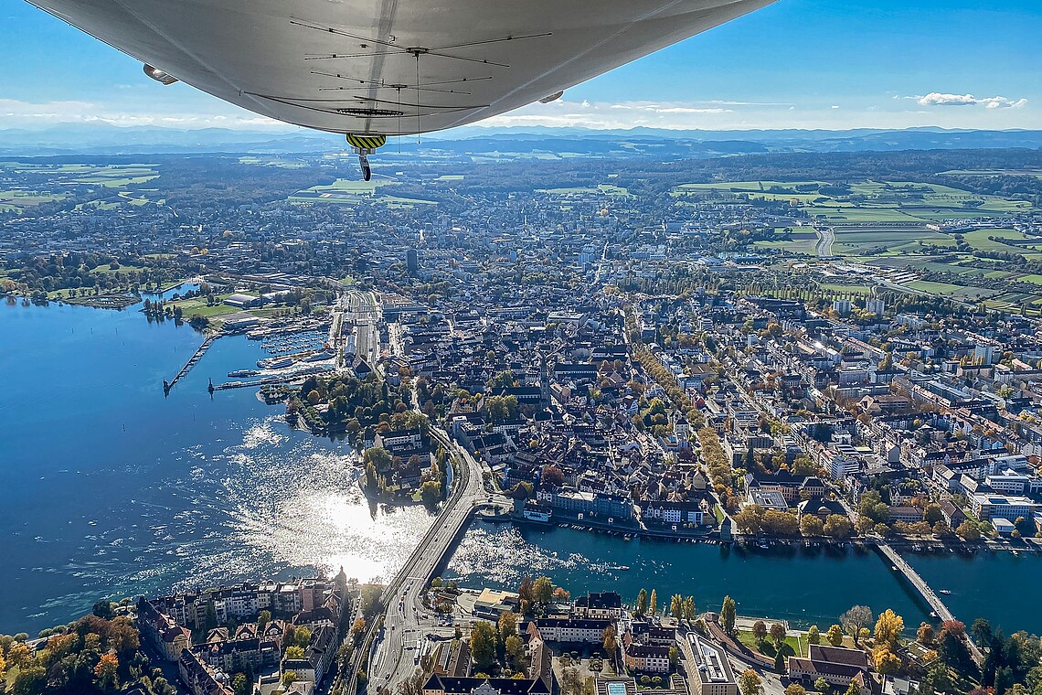 Zeppelin NT im Überflug über Konstanz
