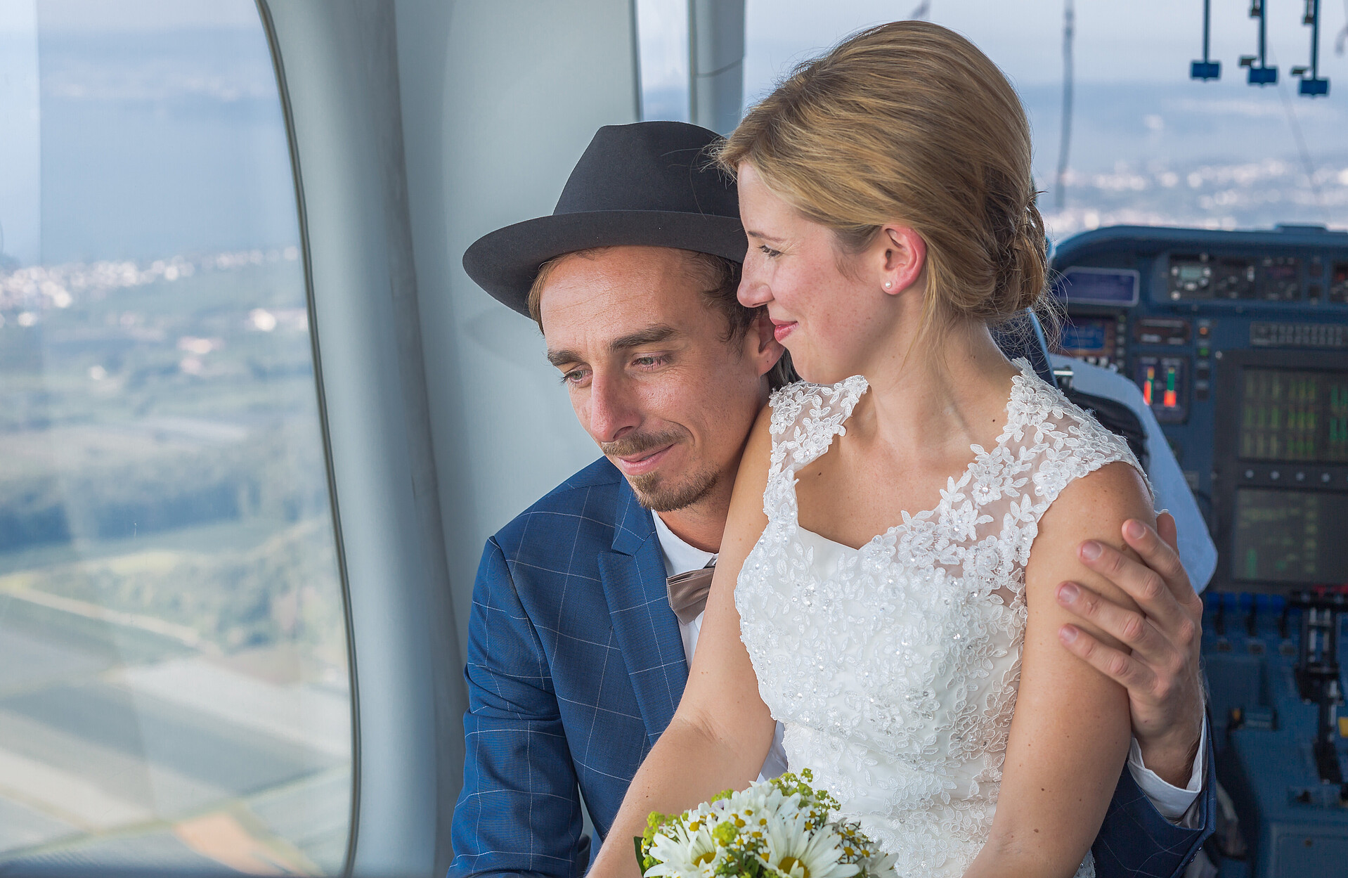Zeppelin Hochzeitspaar Exklusives Hochzeitsgeschenk: Zeppelinflug