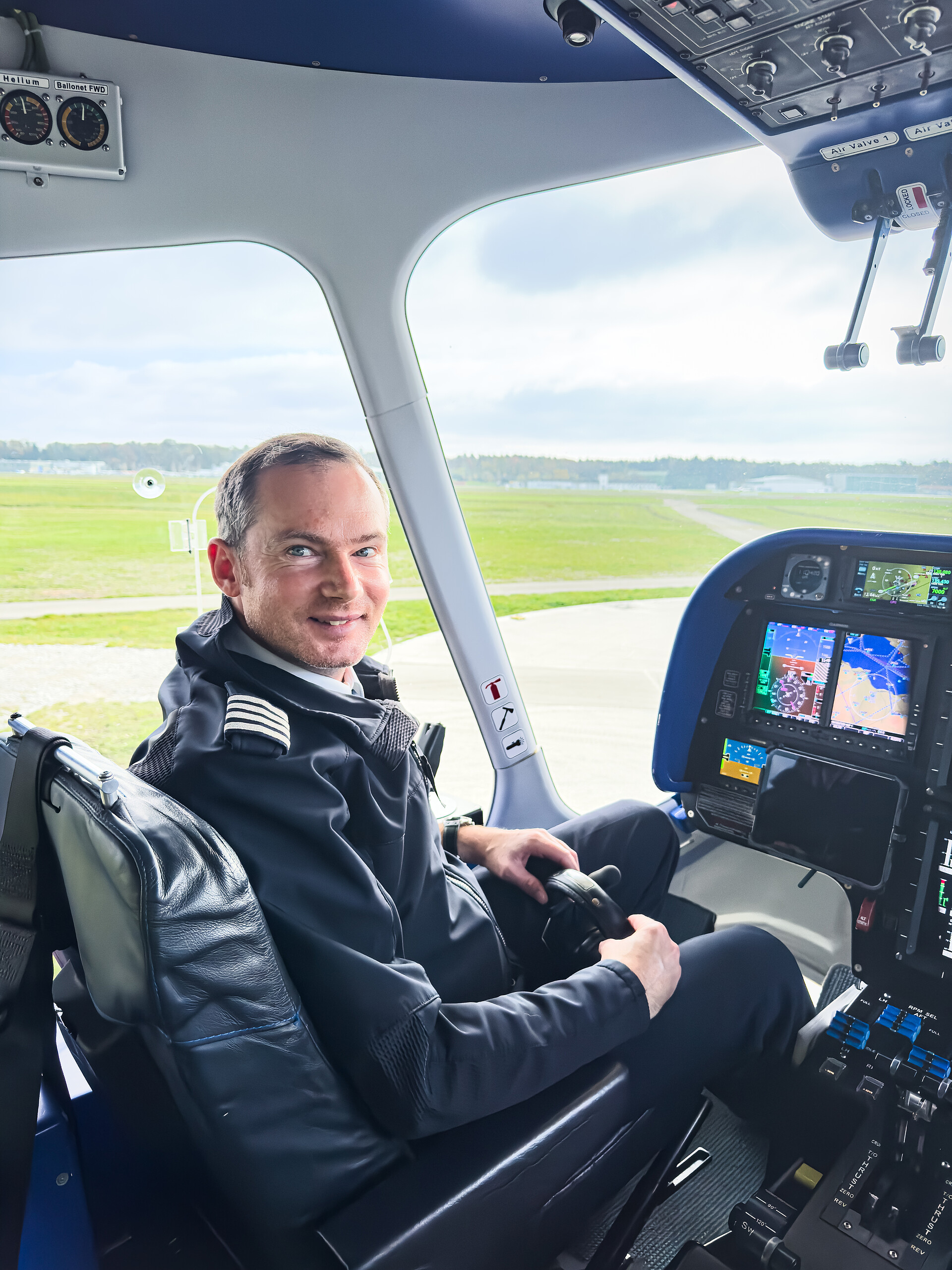 Pilot Marco Hollerer